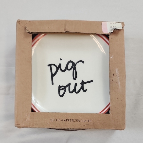 Formation Brands Other - Formation Brands White Red Set Of 4x Appetizer Plates Black Text "Pig Out" NWT